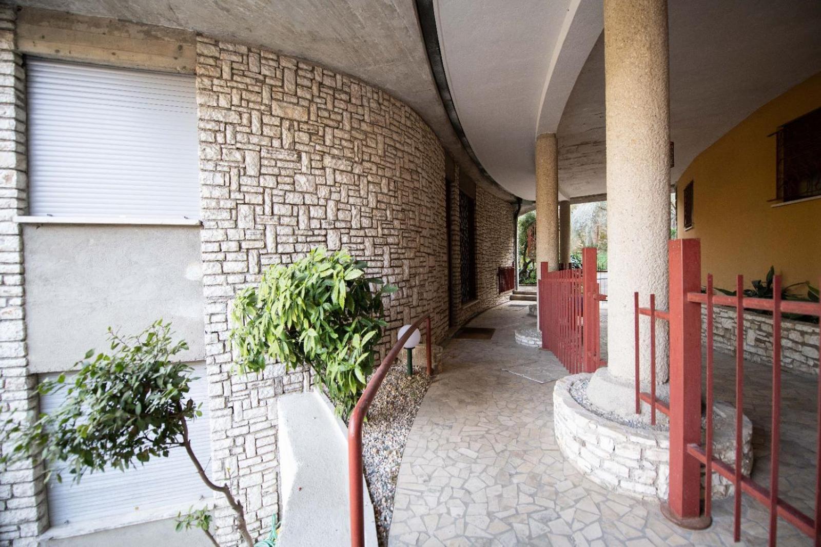 Appartamento Serena Gardone Riviera Buitenkant foto
